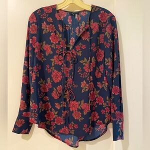 NWOT 1.STATE Gallant Garden Tie Front Top in Blue Night, Small